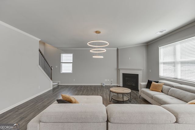 6078 Trumpet Flower Avenue, Flowery Branch, GA 30542