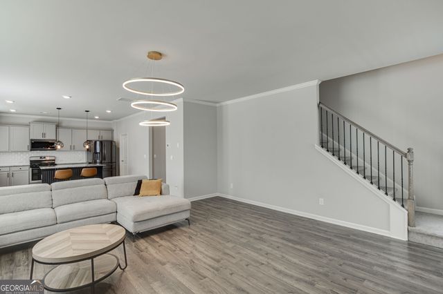 6078 Trumpet Flower Avenue, Flowery Branch, GA 30542