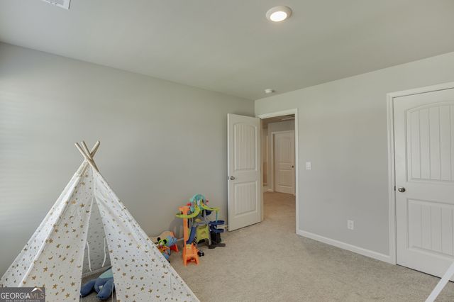 6078 Trumpet Flower Avenue, Flowery Branch, GA 30542