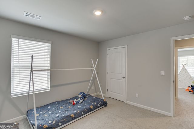 6078 Trumpet Flower Avenue, Flowery Branch, GA 30542