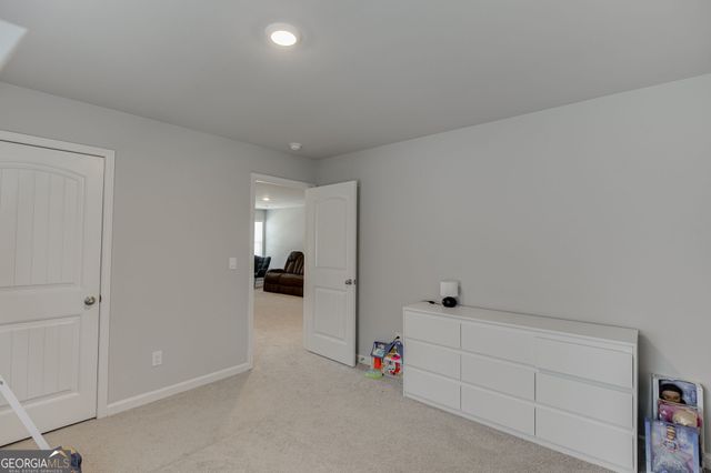 6078 Trumpet Flower Avenue, Flowery Branch, GA 30542