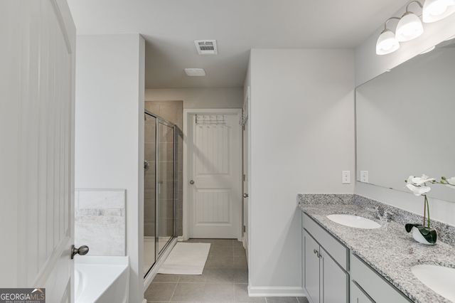 6078 Trumpet Flower Avenue, Flowery Branch, GA 30542