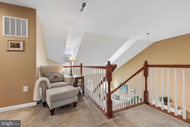 106 SHIRE DR, Norristown, PA 19403