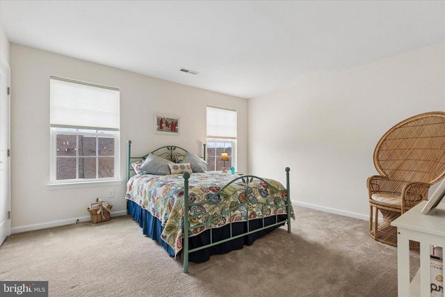 106 SHIRE DR, Norristown, PA 19403