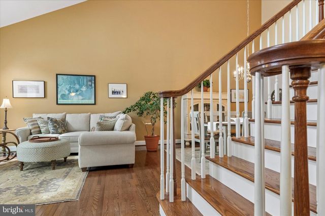 106 SHIRE DR, Norristown, PA 19403