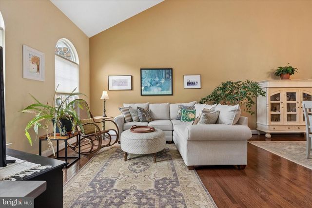 106 SHIRE DR, Norristown, PA 19403