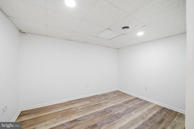 8 MULBERRY ST, Sicklerville, NJ 08081