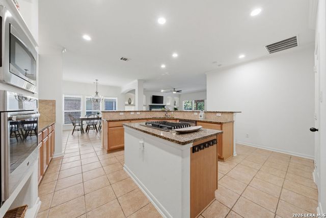 15730 Alamogordo, Helotes, TX 78023