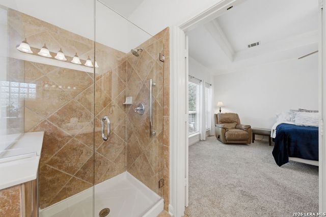 15730 Alamogordo, Helotes, TX 78023