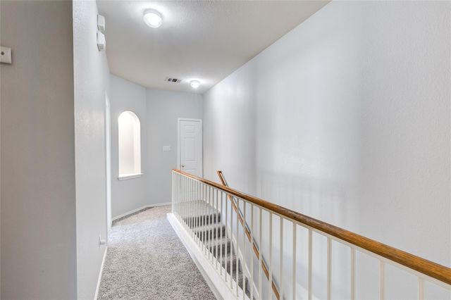 16100 S Great Oaks DR 102, Round Rock, TX 78681