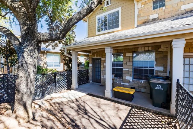 16100 S Great Oaks DR 102, Round Rock, TX 78681