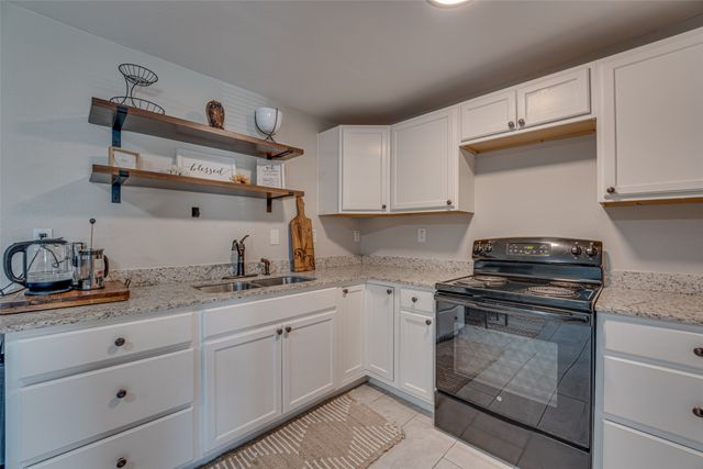 511 Wyatt Street, Waxahachie, TX 75165