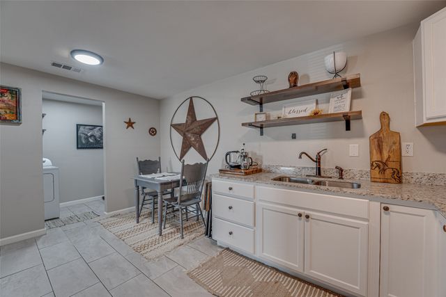 511 Wyatt Street, Waxahachie, TX 75165