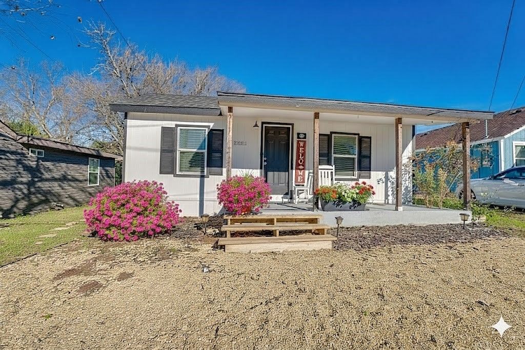 511 Wyatt Street, Waxahachie, TX 75165