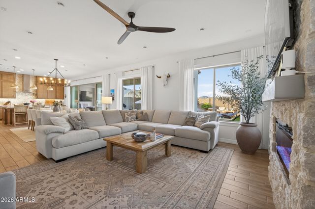 20076 W CAMPBELL Avenue, Litchfield Park, AZ 85340