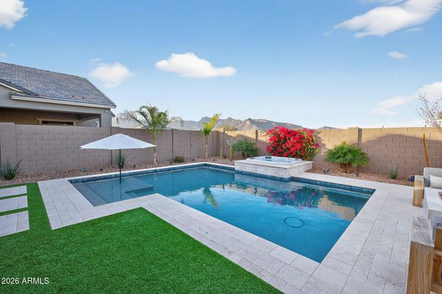 20076 W CAMPBELL Avenue, Litchfield Park, AZ 85340