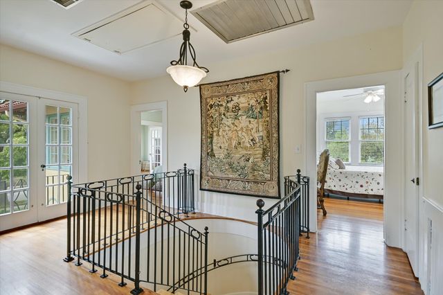 106 W 32nd ST, Austin, TX 78705