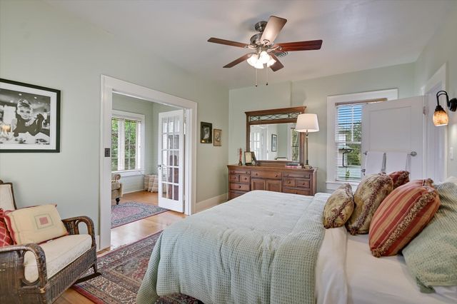 106 W 32nd ST, Austin, TX 78705