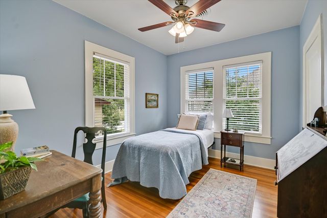 106 W 32nd ST, Austin, TX 78705