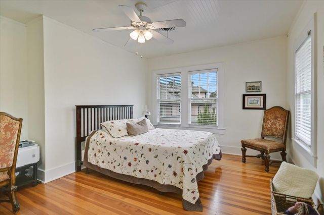 106 W 32nd ST, Austin, TX 78705