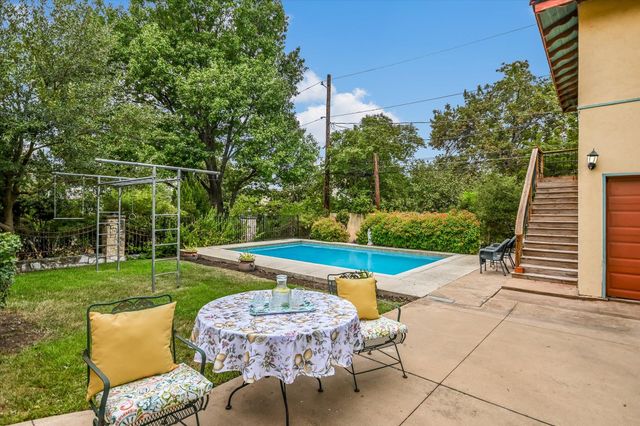 106 W 32nd ST, Austin, TX 78705