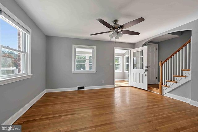 3713 1ST RD S, Arlington, VA 22204