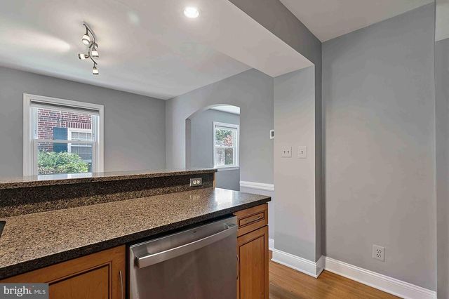 3713 1ST RD S, Arlington, VA 22204