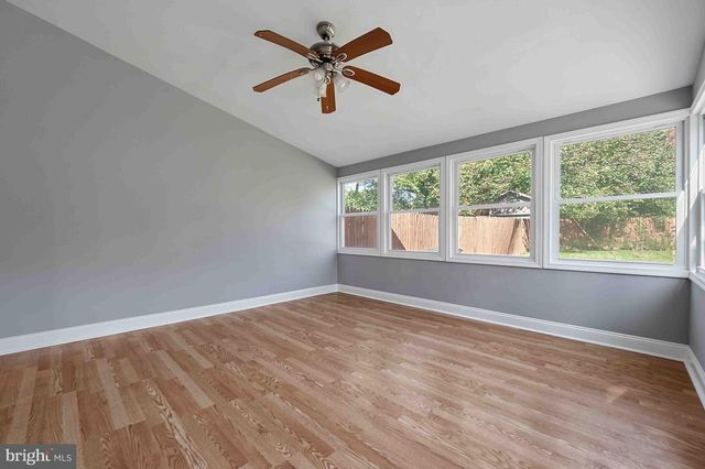 3713 1ST RD S, Arlington, VA 22204
