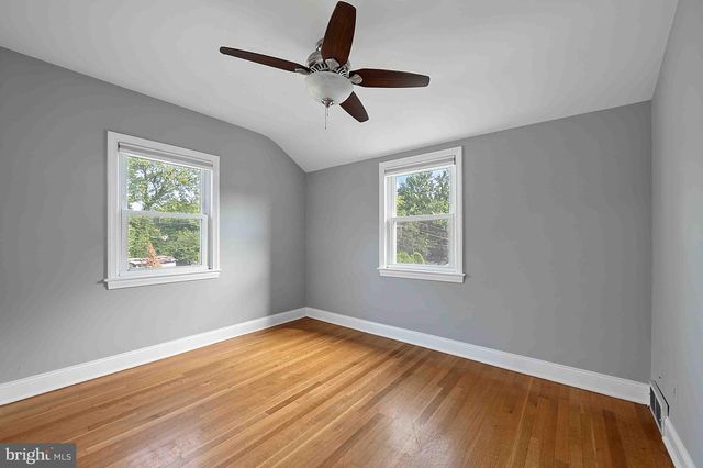 3713 1ST RD S, Arlington, VA 22204