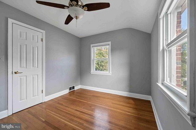 3713 1ST RD S, Arlington, VA 22204