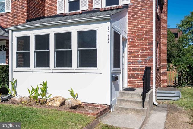3713 1ST RD S, Arlington, VA 22204