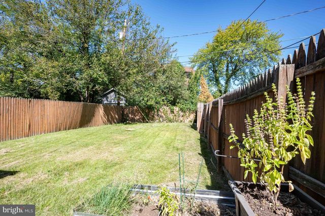 3713 1ST RD S, Arlington, VA 22204