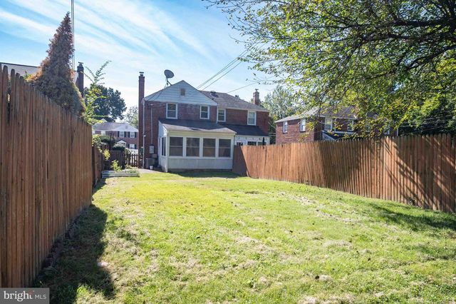 3713 1ST RD S, Arlington, VA 22204