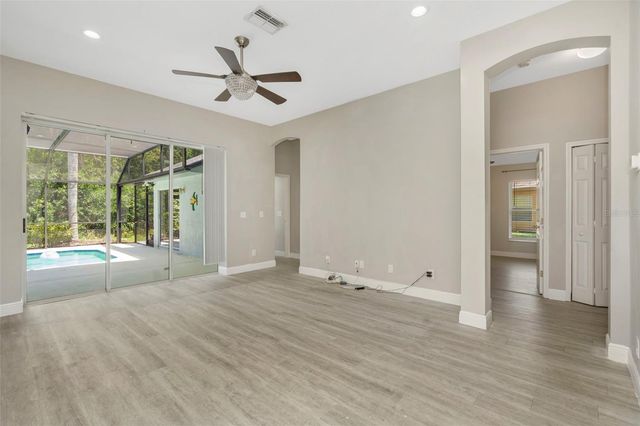 368 TAVERNIER CIRCLE, Oldsmar, FL 34677