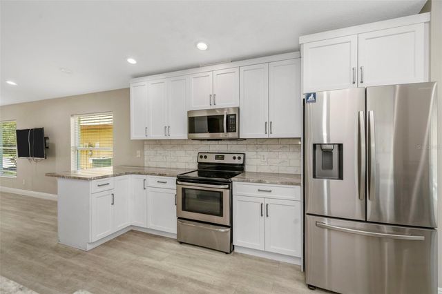 368 TAVERNIER CIRCLE, Oldsmar, FL 34677
