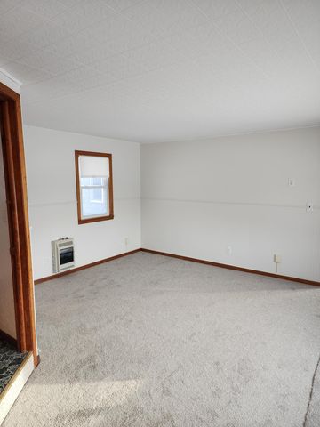 1910 30th Street SW, Willmar, MN 56201