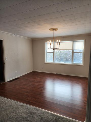 1910 30th Street SW, Willmar, MN 56201