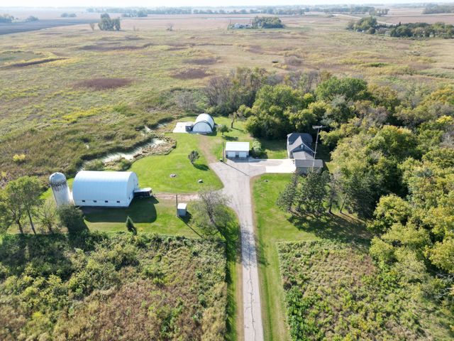 1910 30th Street SW, Willmar, MN 56201