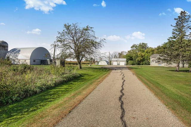 1910 30th Street SW, Willmar, MN 56201