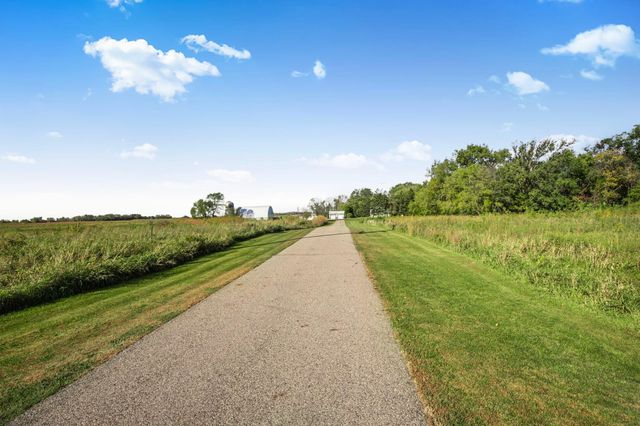 1910 30th Street SW, Willmar, MN 56201