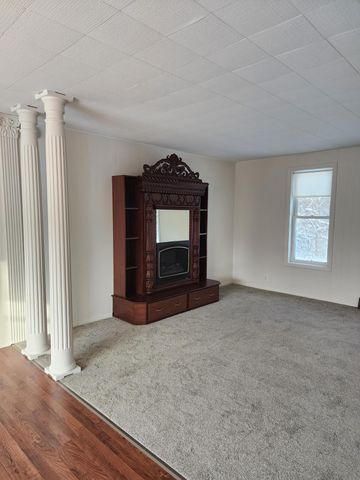 1910 30th Street SW, Willmar, MN 56201