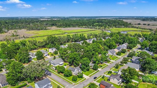 200 Sawgrass Drive, Savannah, GA 31405