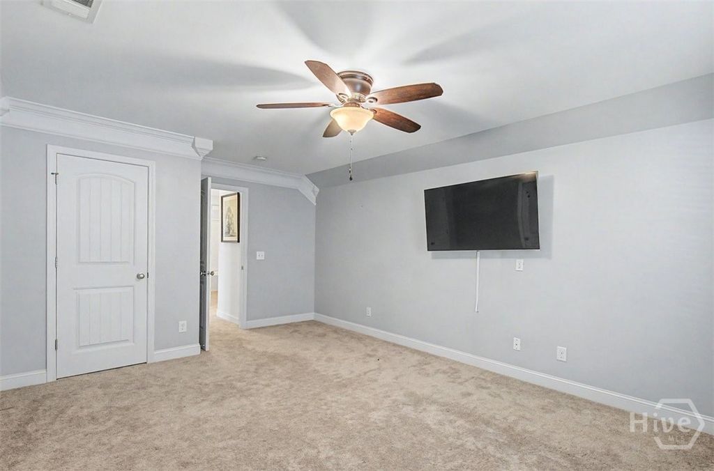 Image 28 of property listing at 200 Sawgrass Drive, Savannah, GA 31405