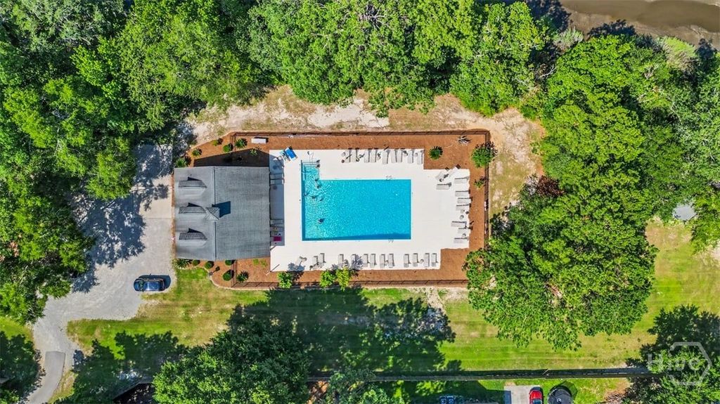 Image 46 of property listing at 200 Sawgrass Drive, Savannah, GA 31405