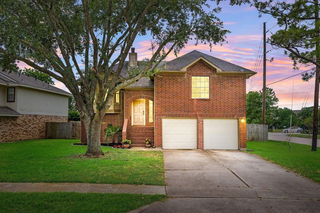 2031 Summerfield Place, Sugar Land, TX 77478