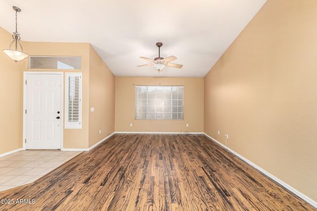 15221 N 87th Drive, Peoria, AZ 85381