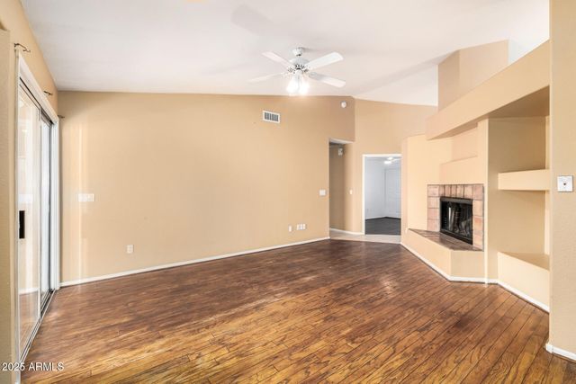 15221 N 87th Drive, Peoria, AZ 85381