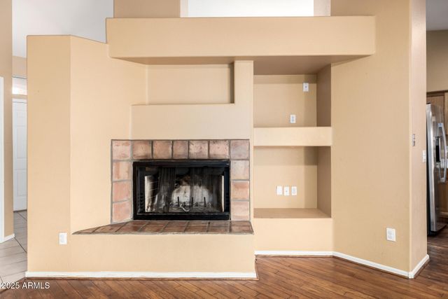 15221 N 87th Drive, Peoria, AZ 85381
