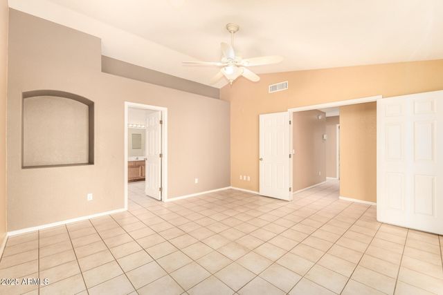 15221 N 87th Drive, Peoria, AZ 85381