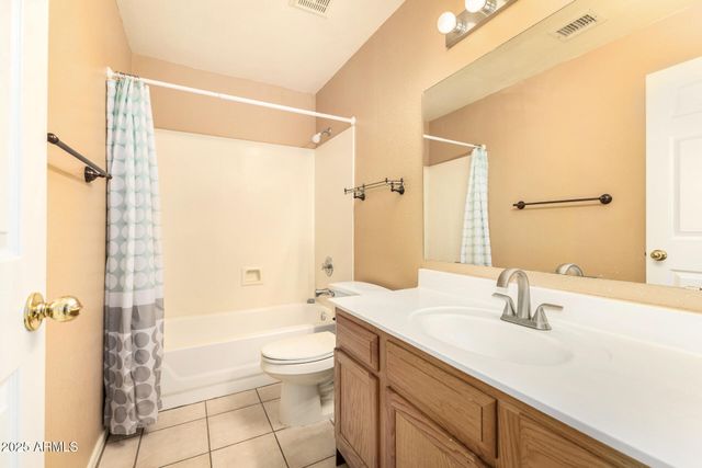 15221 N 87th Drive, Peoria, AZ 85381